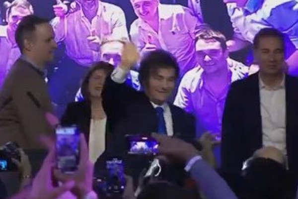 <p>Ahora en DF SUD | Javier Milei gana las elecciones legislativas: "Hoy comienza la construcción de Argentina"</p>