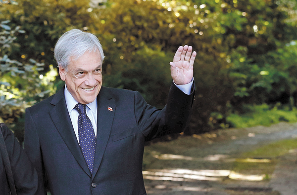 Piñera enfrenta una batalla para impulsar reformas en el Congreso