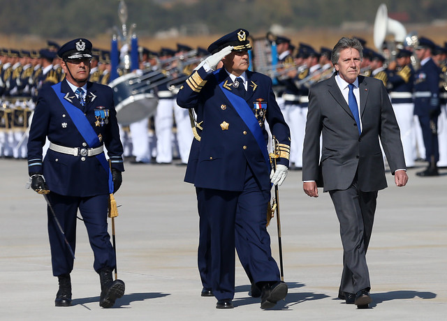 <p>Gobierno reconoce que estudia posibles cambios al sistema previsional de las Fuerzas Armadas</p>