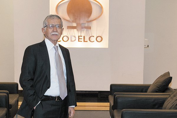 Pizarro se reúne con Piñera y acepta seguir al frente de Codelco