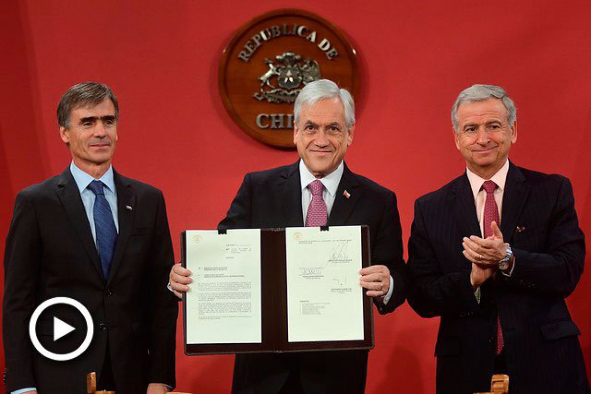 <p>Agenda pro inversión: medidas anunciadas por Piñera contemplan propuestas del gobierno de Bachelet</p>