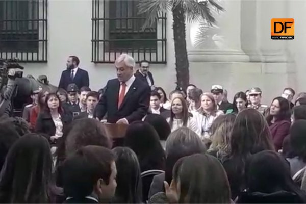 <p>Ahora en DF: Piñera presenta nuevos lineamientos para la Agenda Mujer</p>