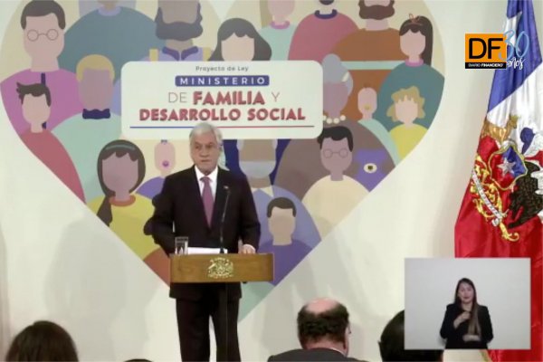 <p>Ahora en DF: Gobierno presenta el Ministerio de Familia y Desarrollo Social</p>