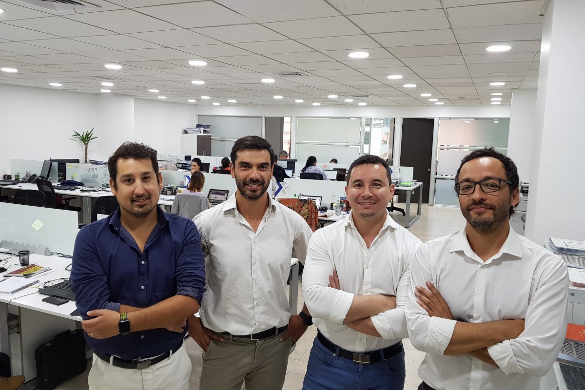 <p>Alex Saavedra, Ignacio Mikacic, Gustavo Urrutia y Rodrigo Peralta, socios gerentes de Grupo Axion.</p>