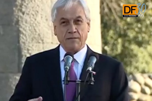 <p>Ahora en DF: Piñera encabeza acto cívico militar en conmemoración del natalicio de O'Higgins</p>