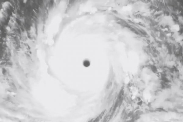 <p>Ahora en DF: Así llegó el huracán Florence a EEUU y el tifón Mangkhut a Filipinas</p>