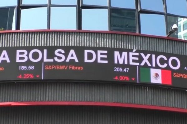 <p>“Democracia de los referendos”: Crece temor entre inversionistas por oleada populista en México</p>