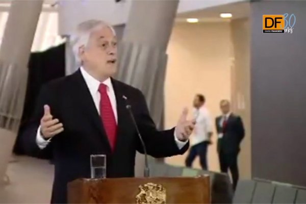 <p>Ahora en DF: Presidente Piñera inaugura Espigón C del Aeropuerto Arturo Merino Benítez</p>