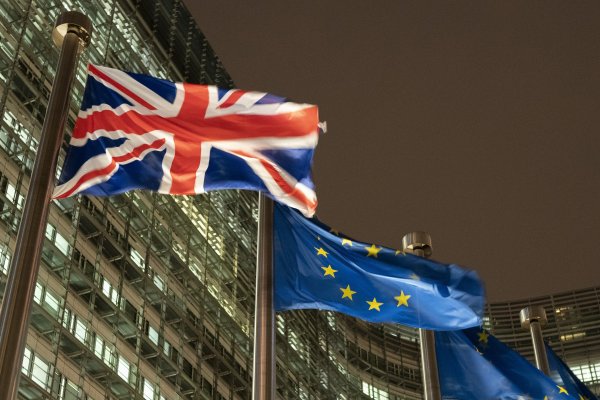 Empresas británicas aseguran que ya es tarde para advertir de un "Brexit caótico"