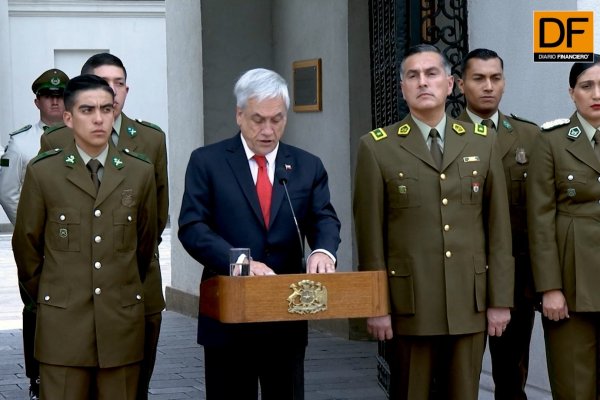 <p>Ahora en DF: Piñera se refiere a la modernización de Carabineros</p>