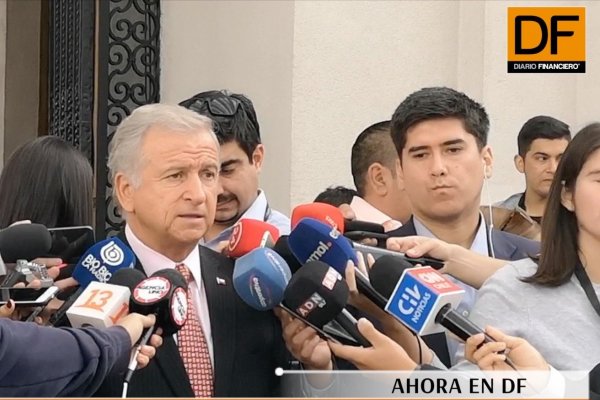 <p>Ahora en DF: Hacienda destaca mejor nota de JCR y afirma que ello revela "el interés de otros lugares por invertir en nuestro país"</p>