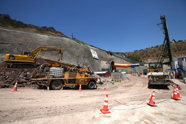 Chile festeja el regreso de la inversión: actividad de empresas de ingeniería volvió a crecer en 2018