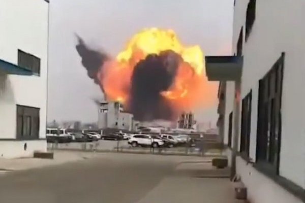 Ahora en DF: Explosión en planta química en China