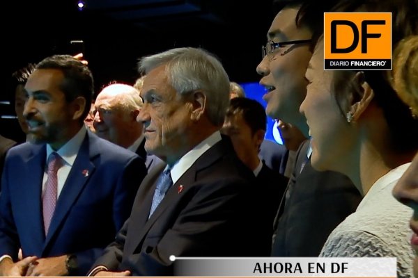 <p>Ahora en DF: Piñera se reúne con empresarios asiáticos y visita Didi</p>