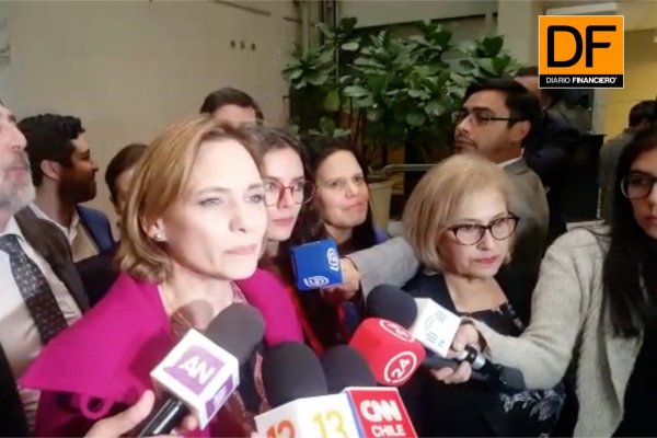 <p>Ahora en DF: Senadora Goic (DC) se une a la iniciativa de 40 horas laborales</p>