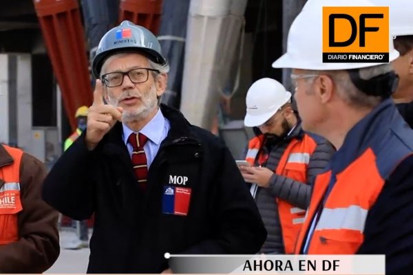 <p>Ahora en DF: MOP visita obras de ampliación del aeropuerto y proyecta para 2021 ponerlo en servicio</p>