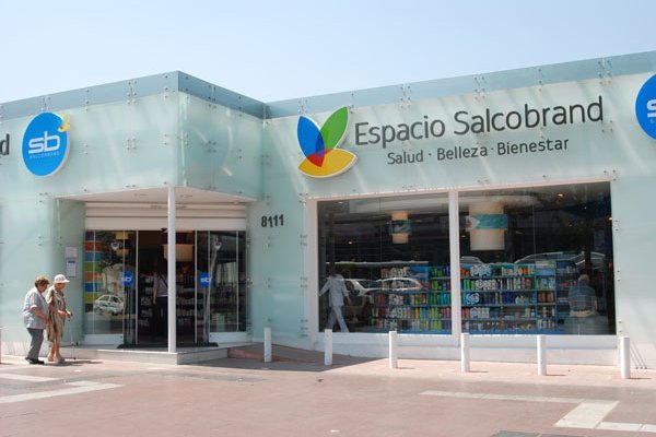 <p>Víctor Wipe lidera el negocio financiero de Salcobrand.</p>