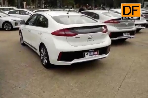 <p>Ahora en DF: 619 vehículos Hyundai llegan a La Moneda para la cumbre APEC 2019</p>