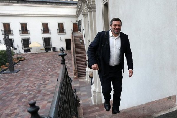 Sichel defiende tránsito de opositor a partidario del gobierno al asumir en Desarrollo Social