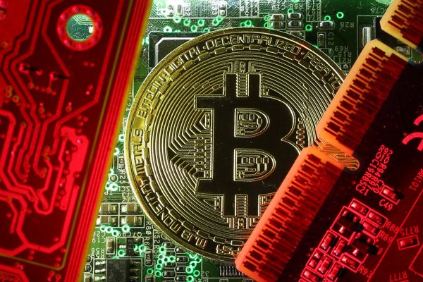 El bitcoin corta abruptamente su rally y se desinfla más de 20% en menos de un día