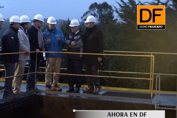 <p>Ahora en DF: Piñera encabeza el Comité de Operaciones de Emergencia en Osorno</p>