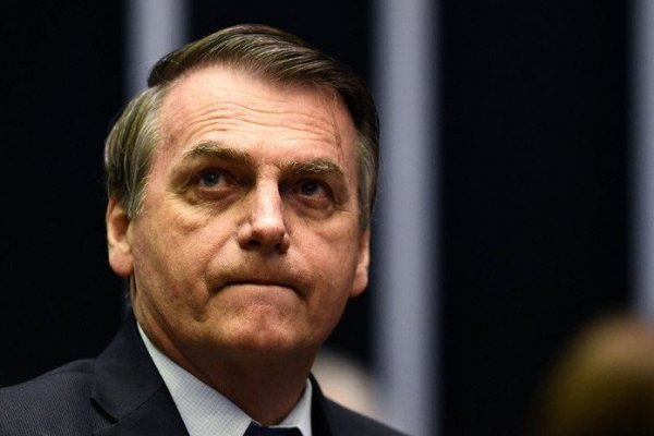 <p>El índice de aprobación del presidente Jair Bolsonaro se ha desplomado al 33%. / Foto: Reuters</p>