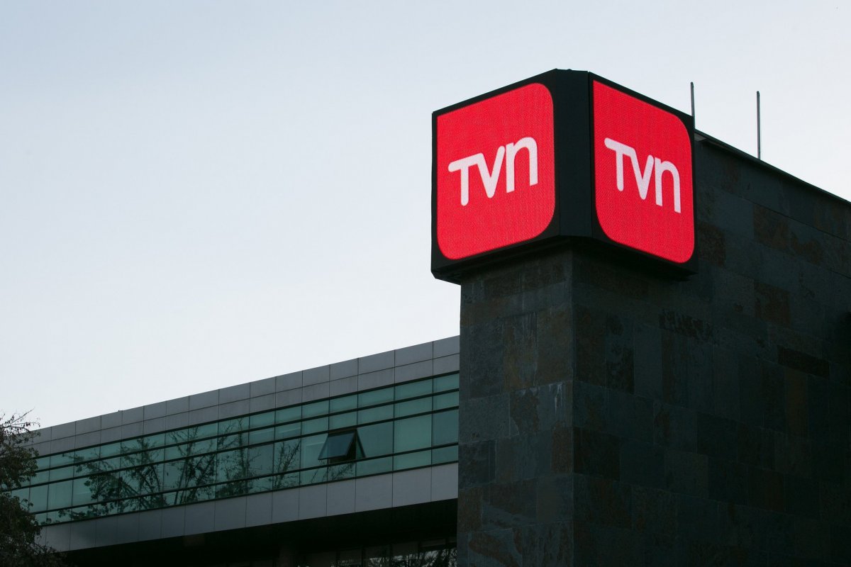 <p>TVN desvincula a cerca de 50 profesionales en nueva etapa de reorganización</p>