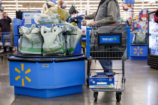 En octubre, el argentino Horacio Barbeito asumirá en la operación de Walmart en Canadá, con la misión de revertir los magros resultados de esa filial. Foto: Bloomberg