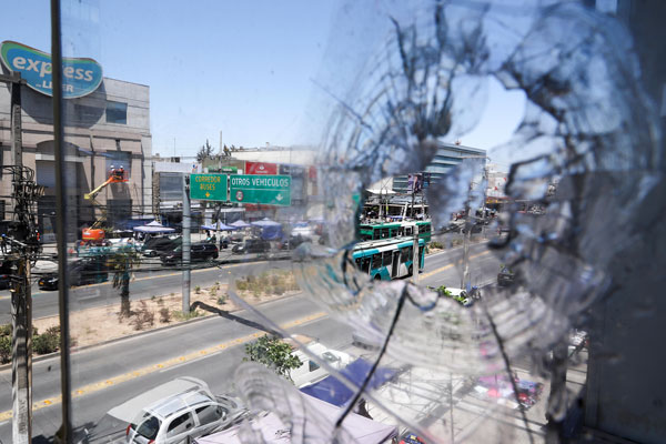 <p>“Desde las cuatro, la Plaza de Maipú y sus alrededores son una ciudad fantasma”. Fotos: Rodolfo Jara</p>