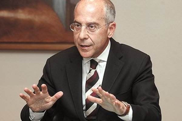 <p>CEO de Enel y el Covid-19: "Mi sugerencia es actuar ahora, antes de que sea demasiado tarde, y no dudar en tomar decisiones importantes"</p>