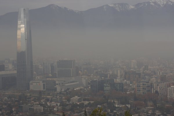 Estudio revela que la contaminación ambiental está generando enfermedades respiratorias, cardíacas y cáncer en Chile.