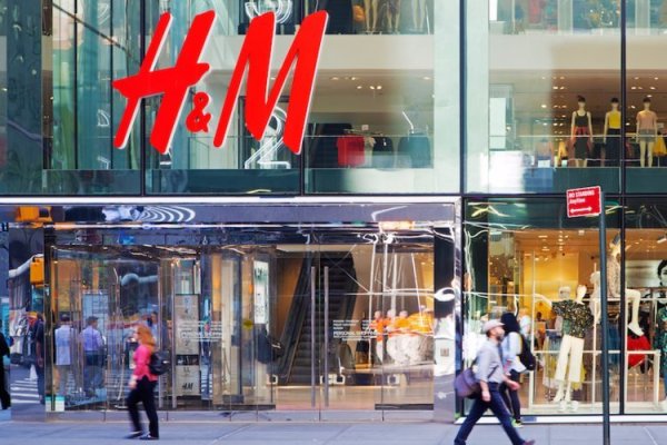 H&M reporta una histórica caída en sus ventas, pero ve la luz al final del túnel