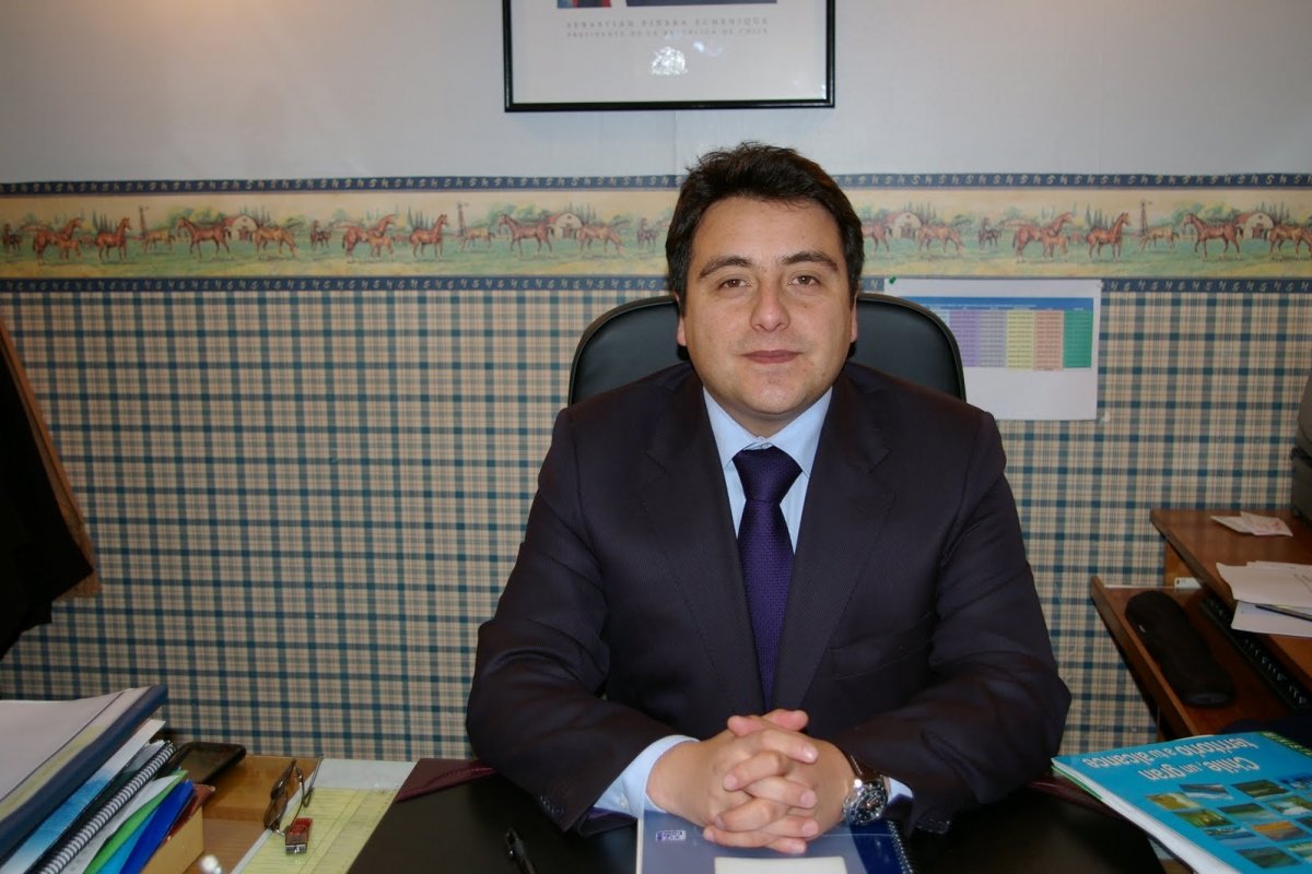 <p>Víctor Oyarzún, nuevo gobernador provincial de Coyhaique. (Foto: Seremi de Justicia de Aysén)</p>