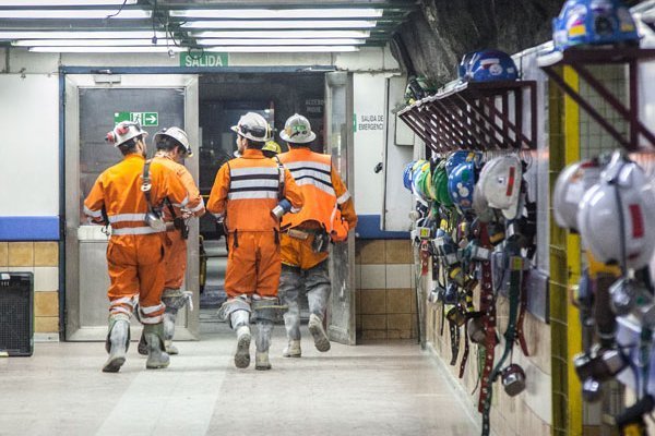 Siguen las medidas de la minería frente al Covid-19: Codelco dejará de utilizar aeropuerto de Calama