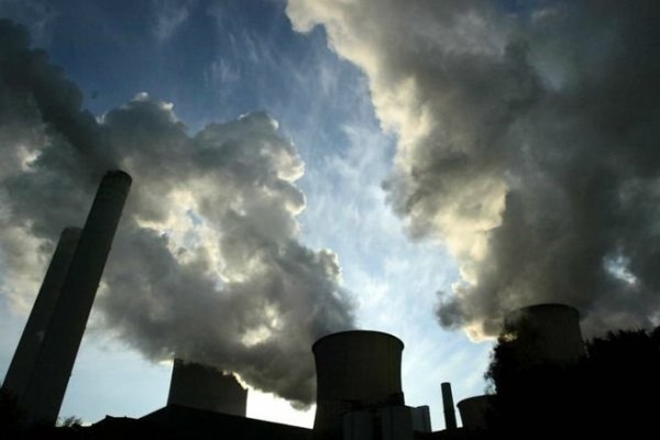 <p>Inversionistas que manejan más US$ 16 billones lanzan un plan climático para llegar a cero emisiones netas en 2050</p>