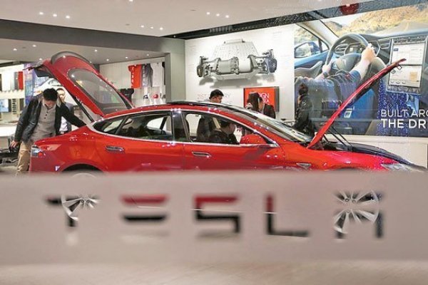 Tesla se convirtió en la mayor empresa de automóviles del mundo por valor en julio. Foto: Reuters