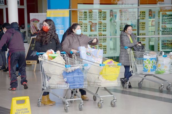 Los supermercados tradicionales han logrado sortear la pandemia. Foto: Agencia Uno