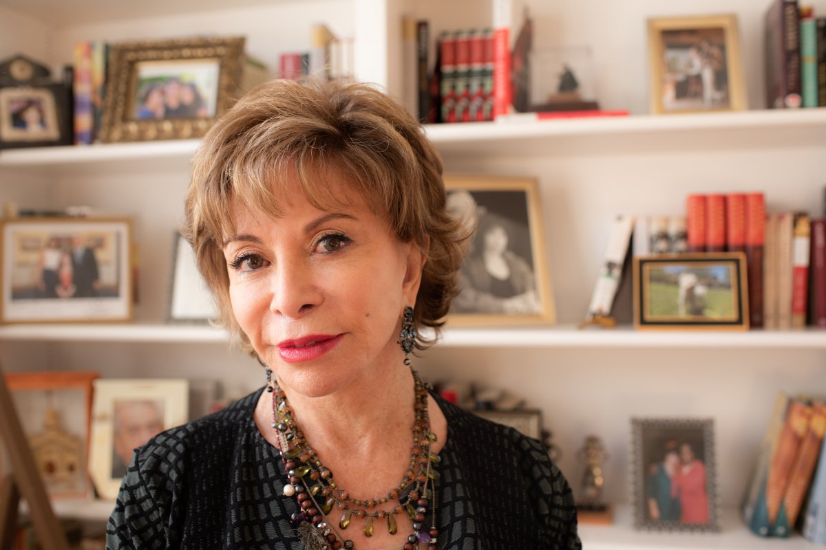 <p>Isabel Allende. Foto: Lori Barra.</p>