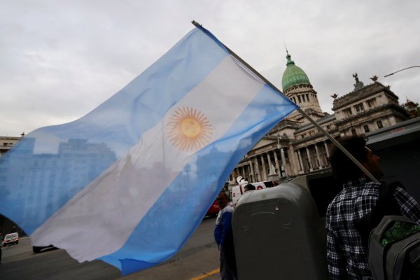 Diputados argentinos comienzan a debatir sobre impuesto a los "súper ricos"