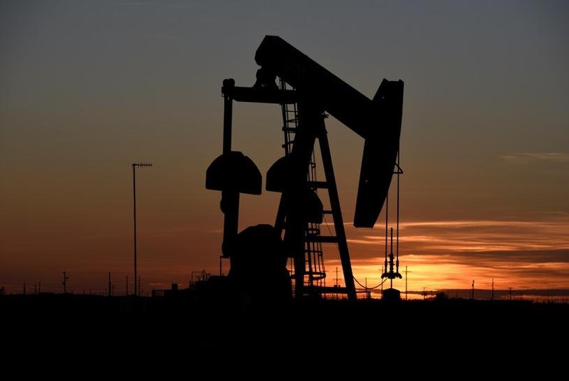 <p>El petróleo llega a su máximo valor desde marzo ante las esperanzas por nuevas vacunas</p>