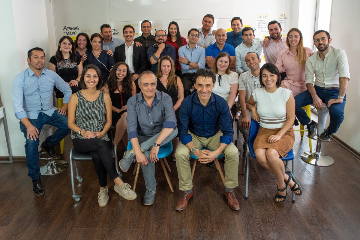 <p>Equipo Efecto Educativo</p>