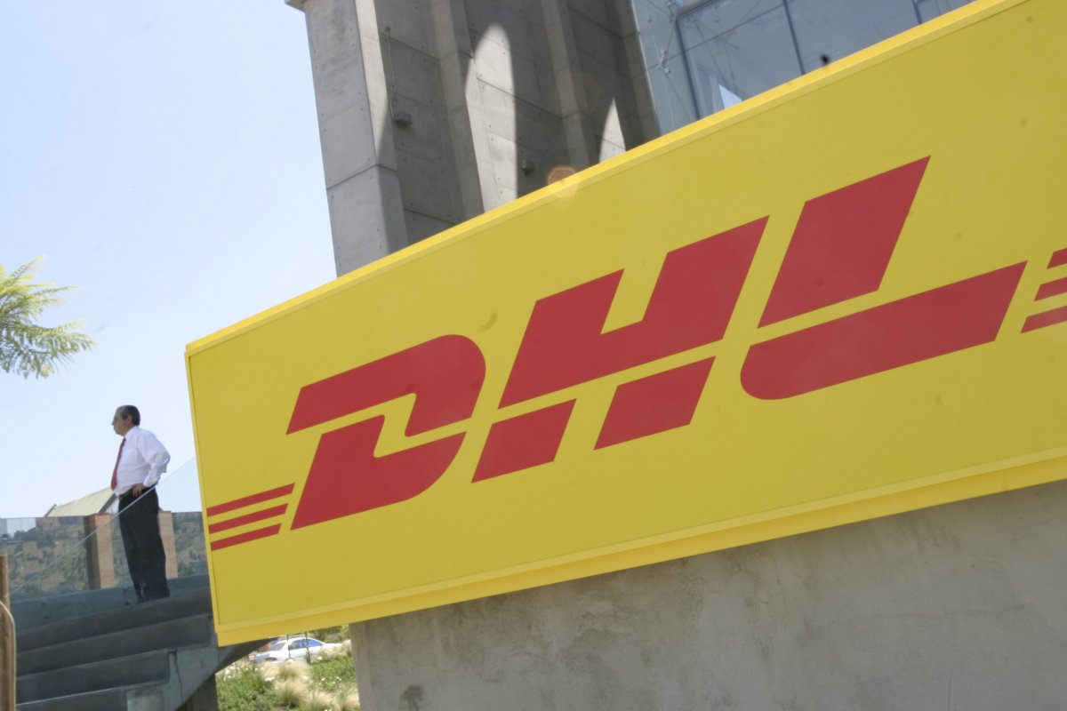 <p>Alerta compradores online: DHL denuncia nueva forma de estafa en Chile</p>