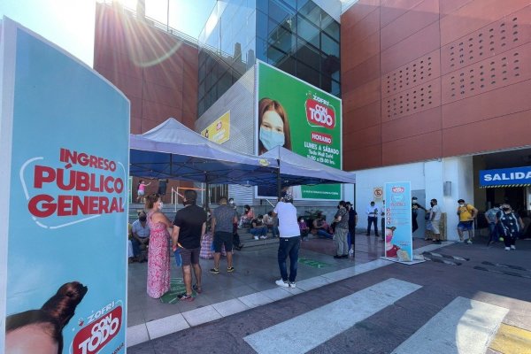 <p>Así lucía ayer el centro comercial de la Zona Franca de Iquique.</p>