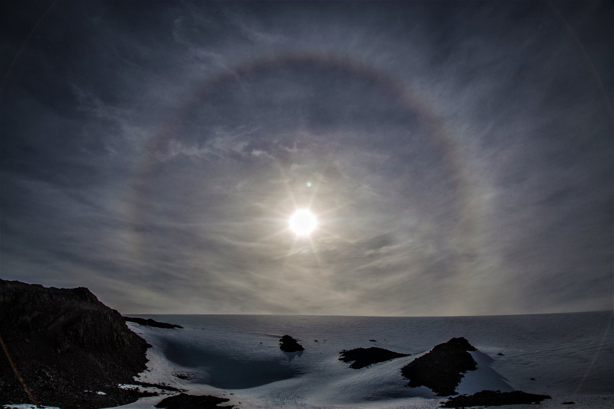 <p>Glaciar Collins. Fotografía de Harry Diaz, Instituto Antártico Chileno. </p>