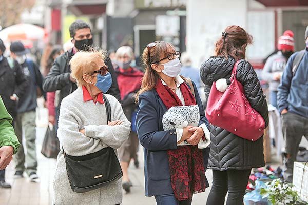 Lo que dice la encuesta Cadem sobre la fallida cotización adicional para recuperarse de los retiros del 10%