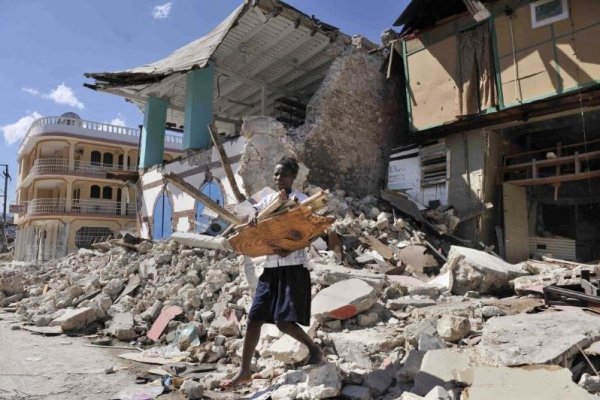 Foto: Archivo Reuters del terremoto de Haití en 2010.