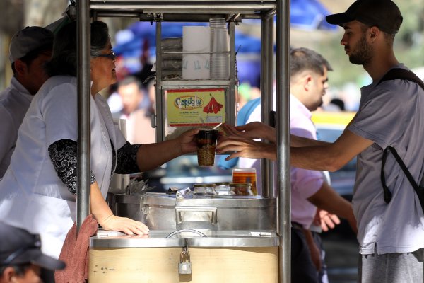 Adiós a Copihue, la tradicional empresa de refrescos de mote con huesillos pide la quiebra