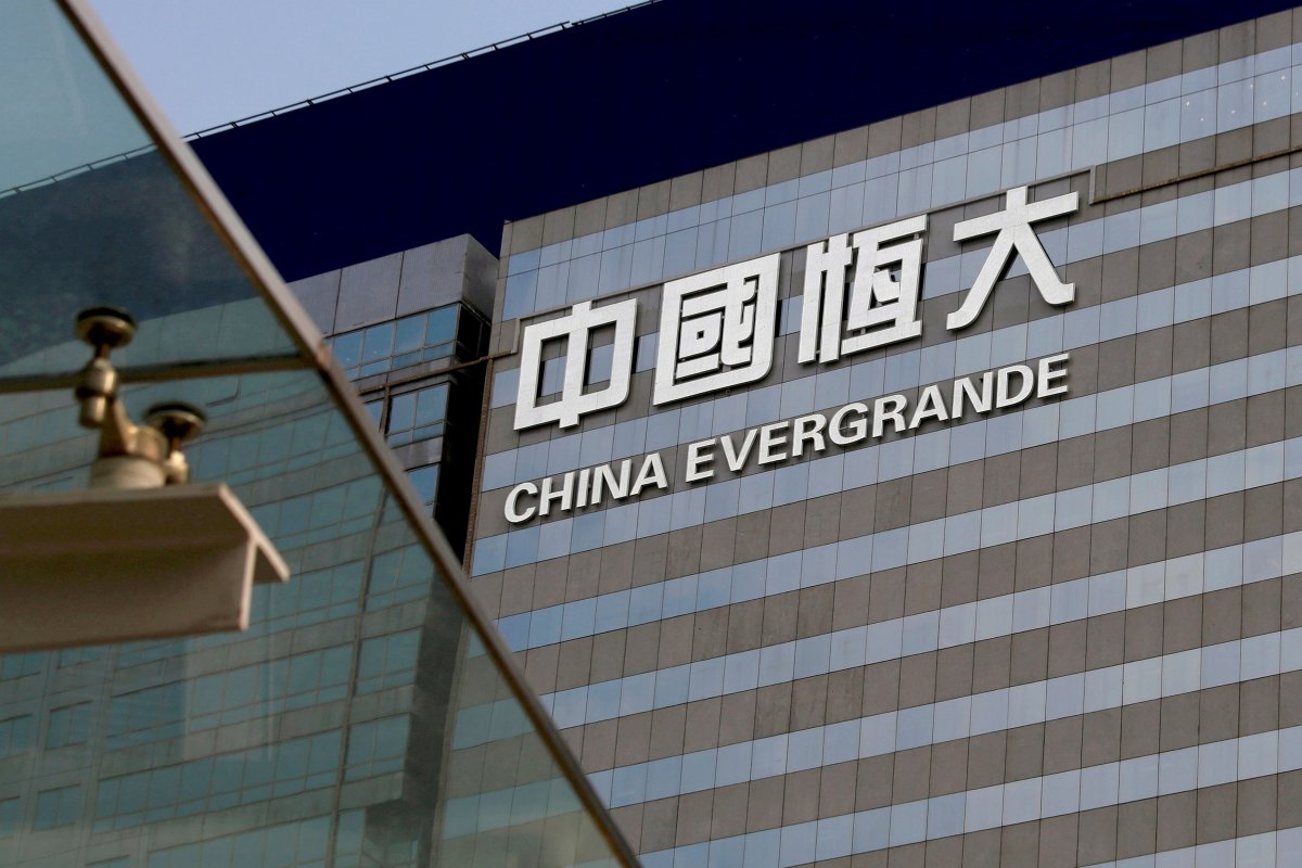 <p>Evergrande toma aire: filial del gigante inmobiliario chino pagará los intereses de bono local que vence el jueves</p>