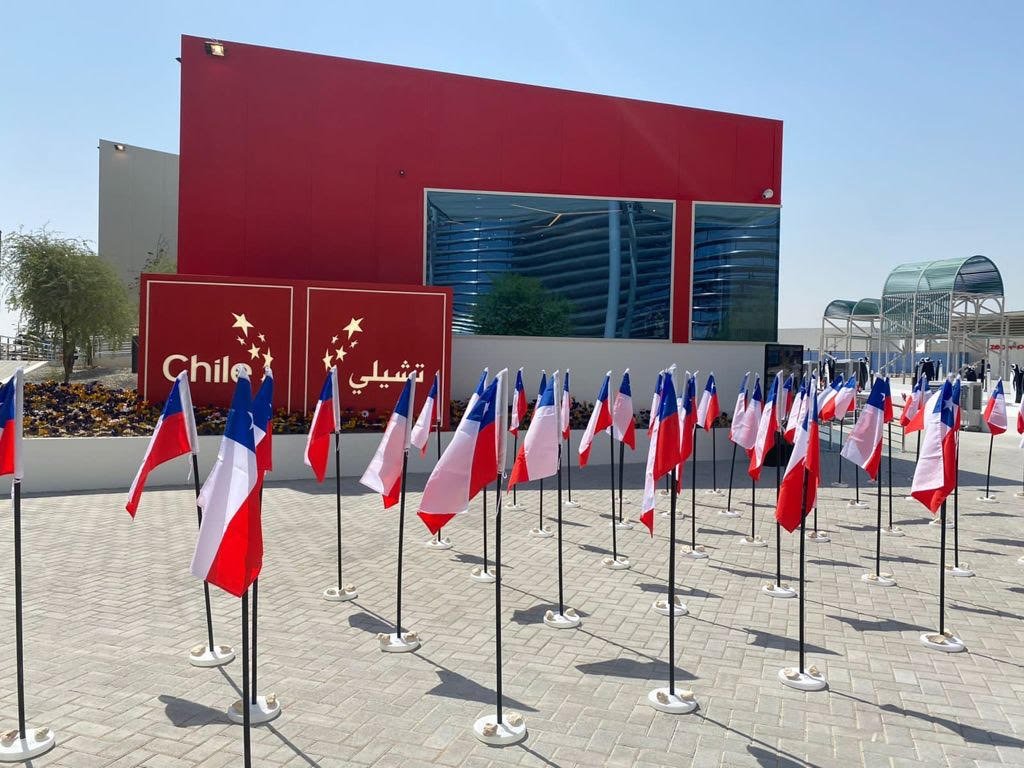 <p>Chile inaugura pabellón en la Expo Dubai con miras a impulsar negocios en los próximos seis meses</p>