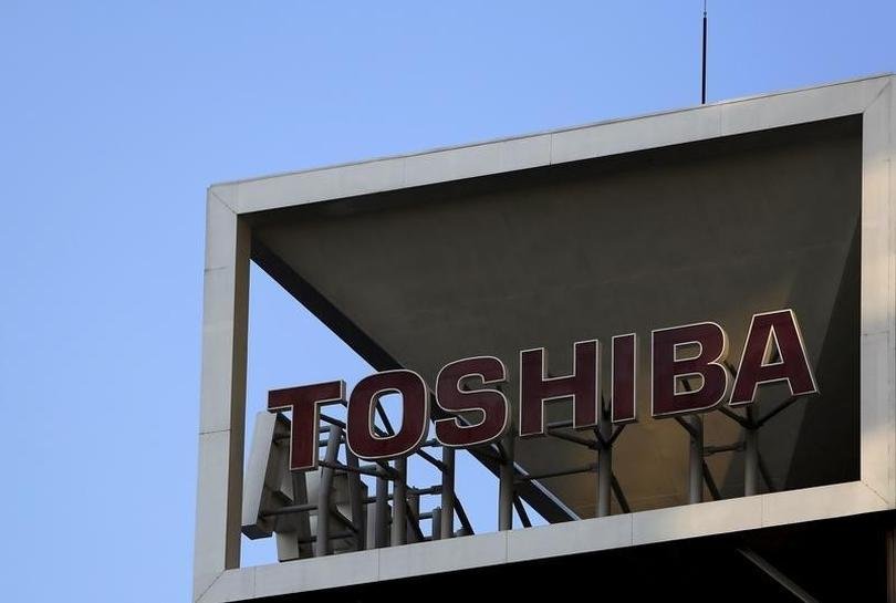 <p>Toshiba se une a GE y también dividirá en tres compañías independientes</p>